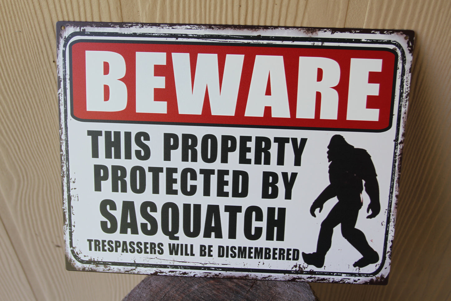 BEWARE OF BIGFOOT SIGN, Fence Sign, Wall Sign, Bigfoot Gift, Bigfoot Collection, Mythical Beast, BF-2