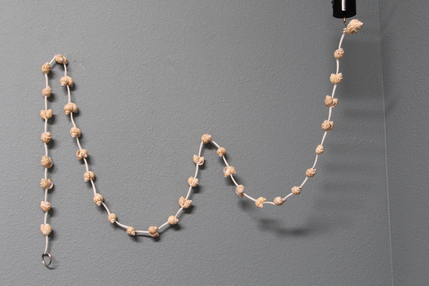 SEASHELL GARLANDS, 6 Feet Long, Christmas Garland, Beach Wedding Decor, Framing Strnds, GS-WLL