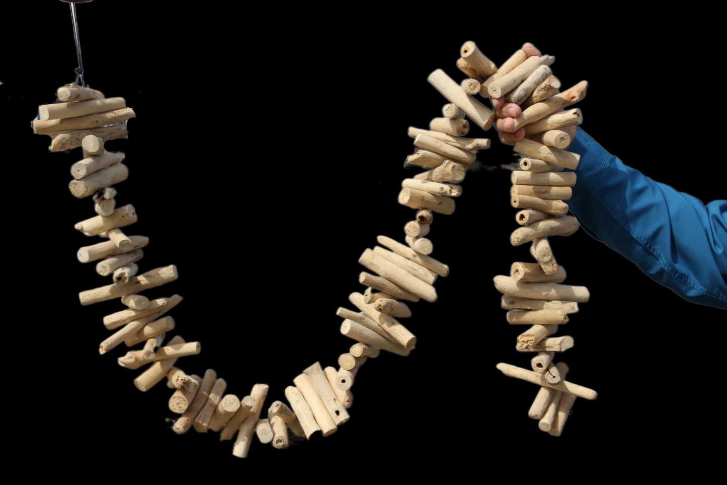 Driftwood-style Garland made of natural wood and hangs 6 ft. tall, a MUST HAVE for all sea lovers! G-102
