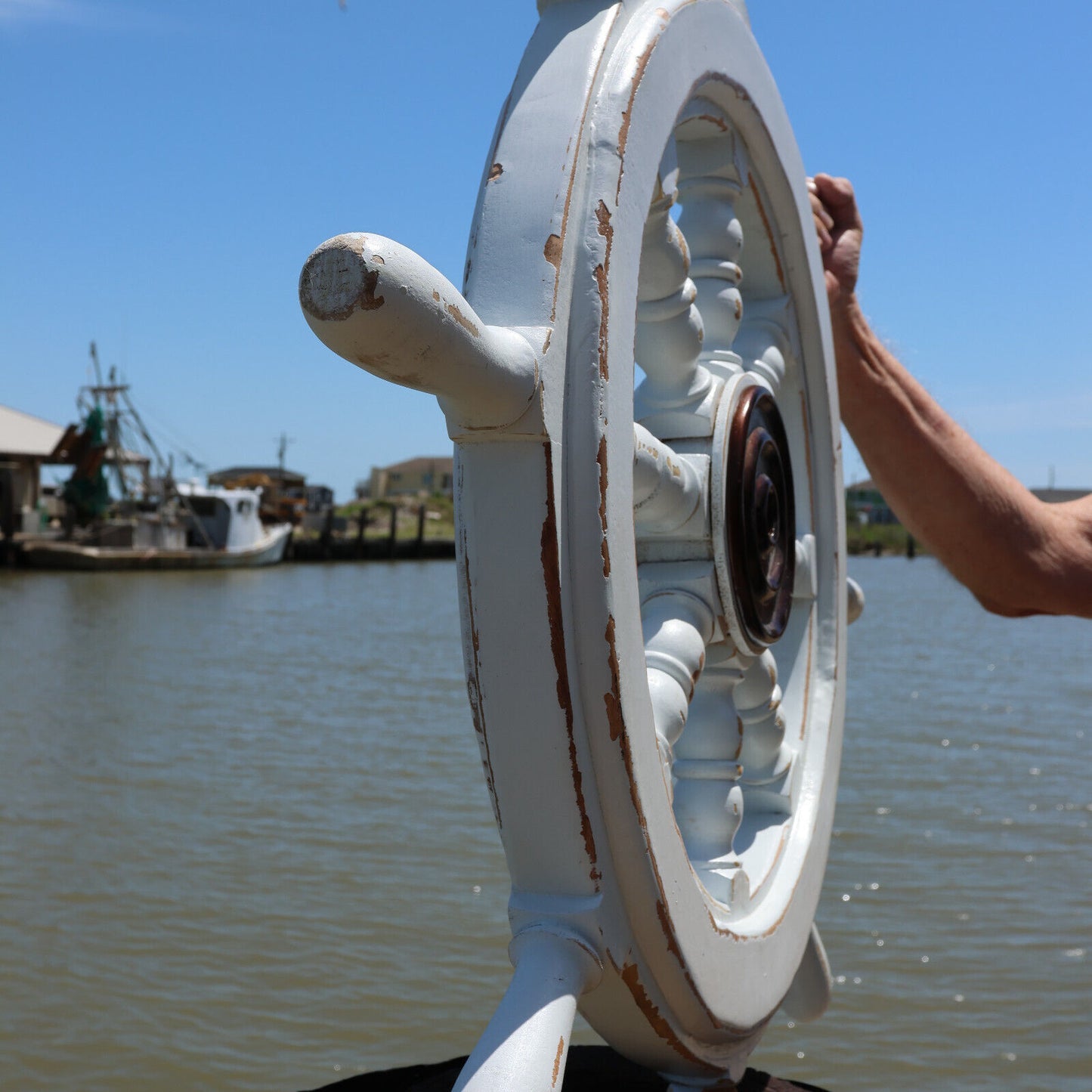 SHIPS WHEEL / Large Wooden Ships Helm / Sailors Home Decor / Fathers Day Gift / Sailing Club House Decor / Seafood Decor / Gh-01