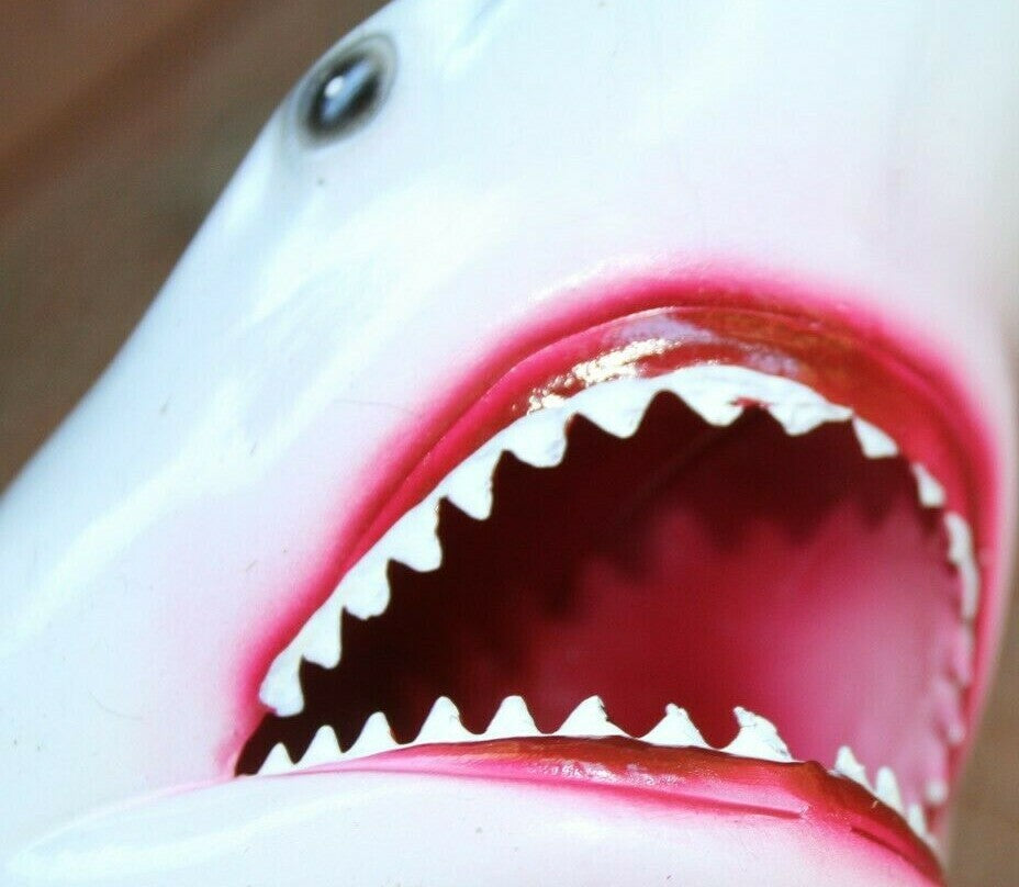 46833959