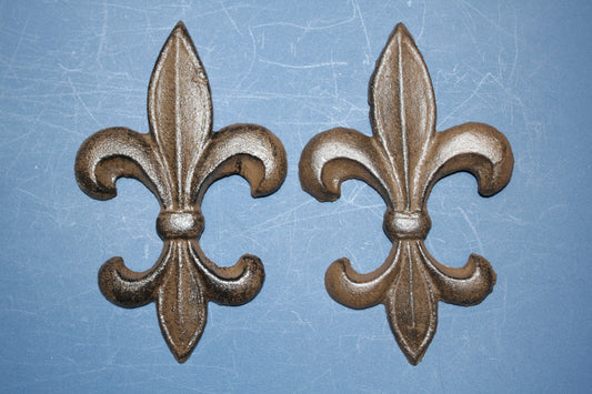 2- FLEUR DE LIS Small Wall Plaques,Gifts, New Orleans Style, French Country Wall Decor,Kitchen Wall Hanging, F-5