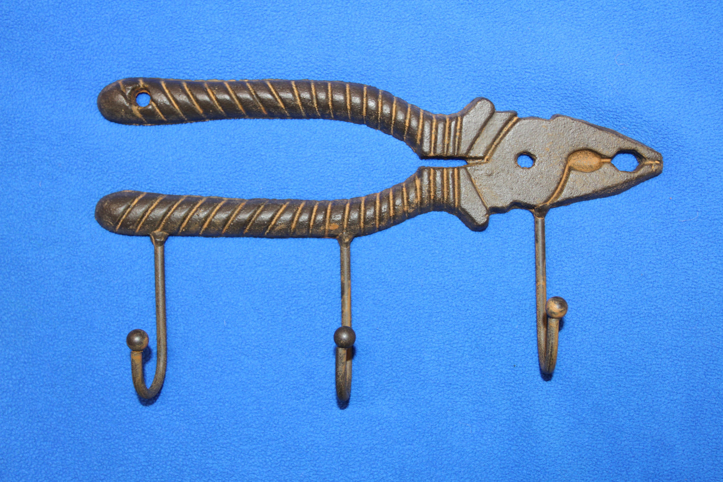 1 Triple Wall HooK,PLIERS,Hanging Storage, Work Shop Organization,Country Accents,Gifts,H-38