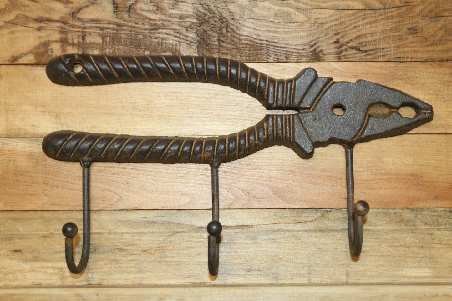1 Triple Wall HooK,PLIERS,Hanging Storage, Work Shop Organization,Country Accents,Gifts,H-38