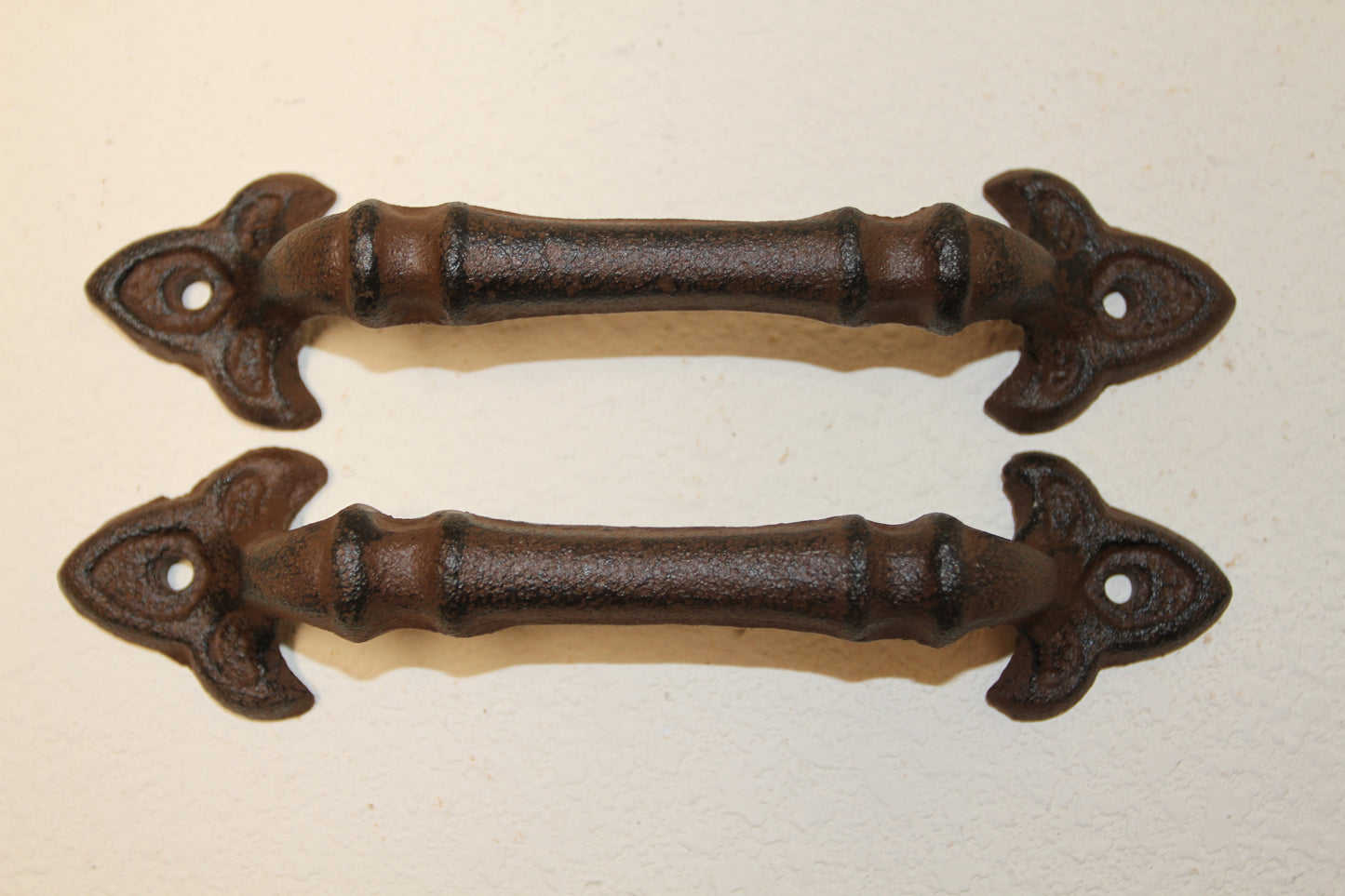 2-Dresser Drawer Pulls,FLEUR DE LIS Decor,Hardeware,All Occasion Gifts,Bath Decor,Kitchen Remodel, HW-10