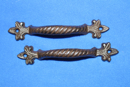 2-FLEUR DE LIS Style Handles,Modern Flair,Drawer Pulls,New Orleans Accents,Gifts,Free Ship, HW-27