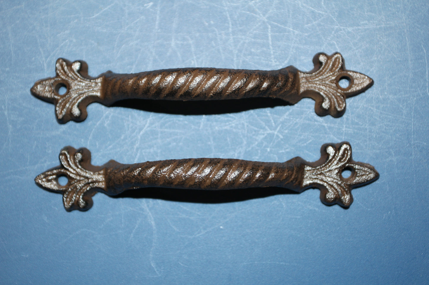 2-FLEUR DE LIS Style Handles,Modern Flair,Drawer Pulls,New Orleans Accents,Gifts,Free Ship, HW-27