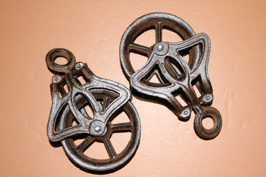 1-Metal Gear Pulley,Great for Dad's Workshop.The pulley is operational,Free Ship H-57B