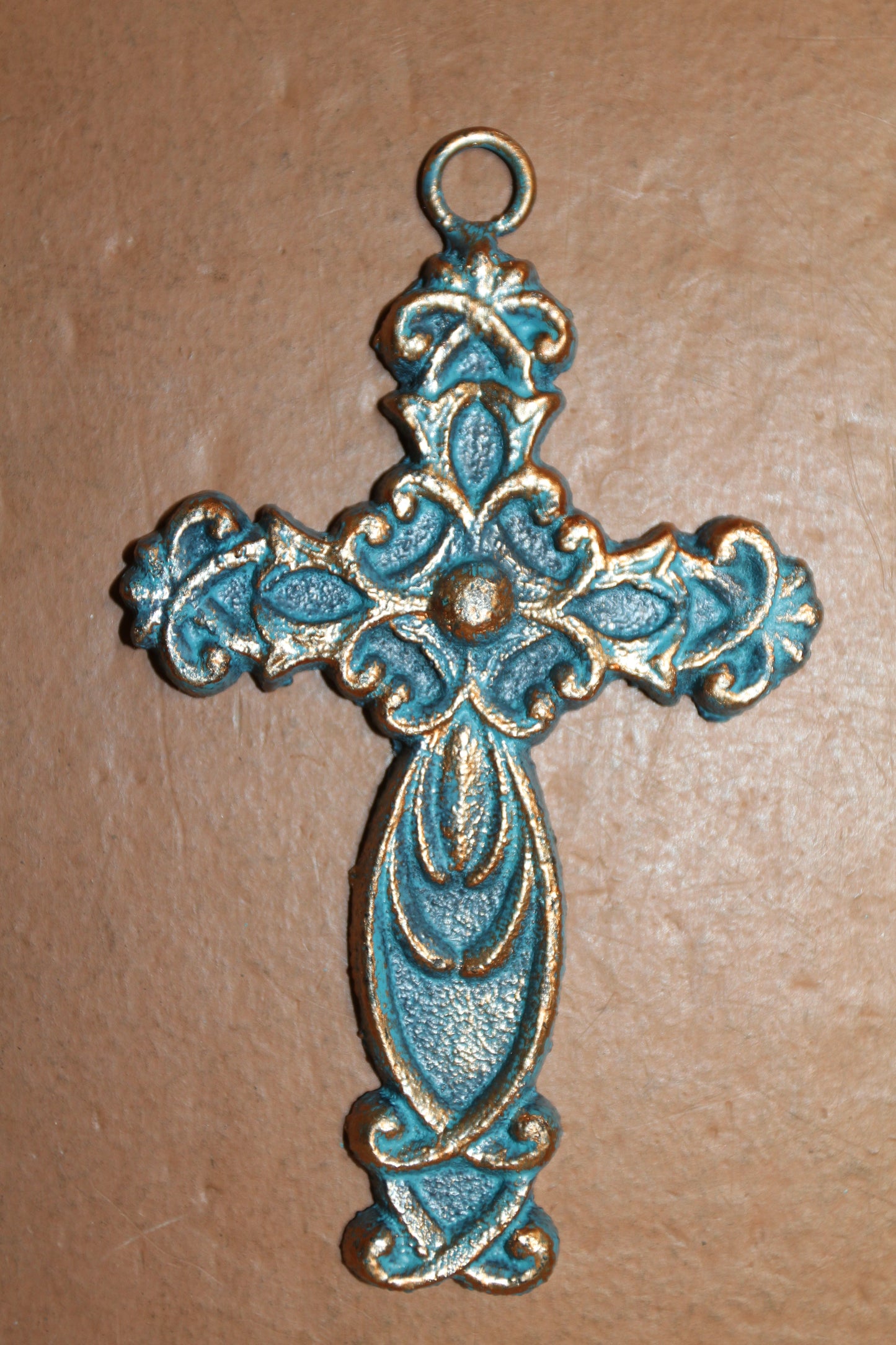 NEW HOPE Collection,5 Metal Wall Crosses,Country Decor,Wall Hanging,All Occasion Gifts,Spiritual Home Accents