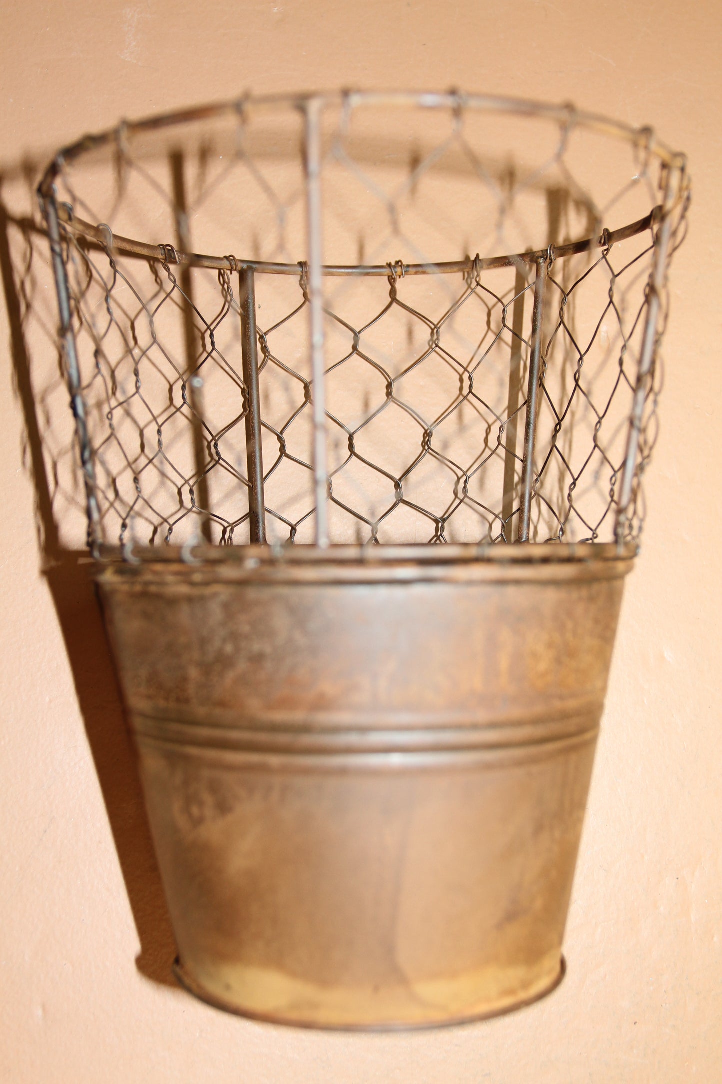1-GARDEN DECOR,Chicken Wire Flower Pot,Country Decor,All Occasion Gifts,Plant Holder, GS-005
