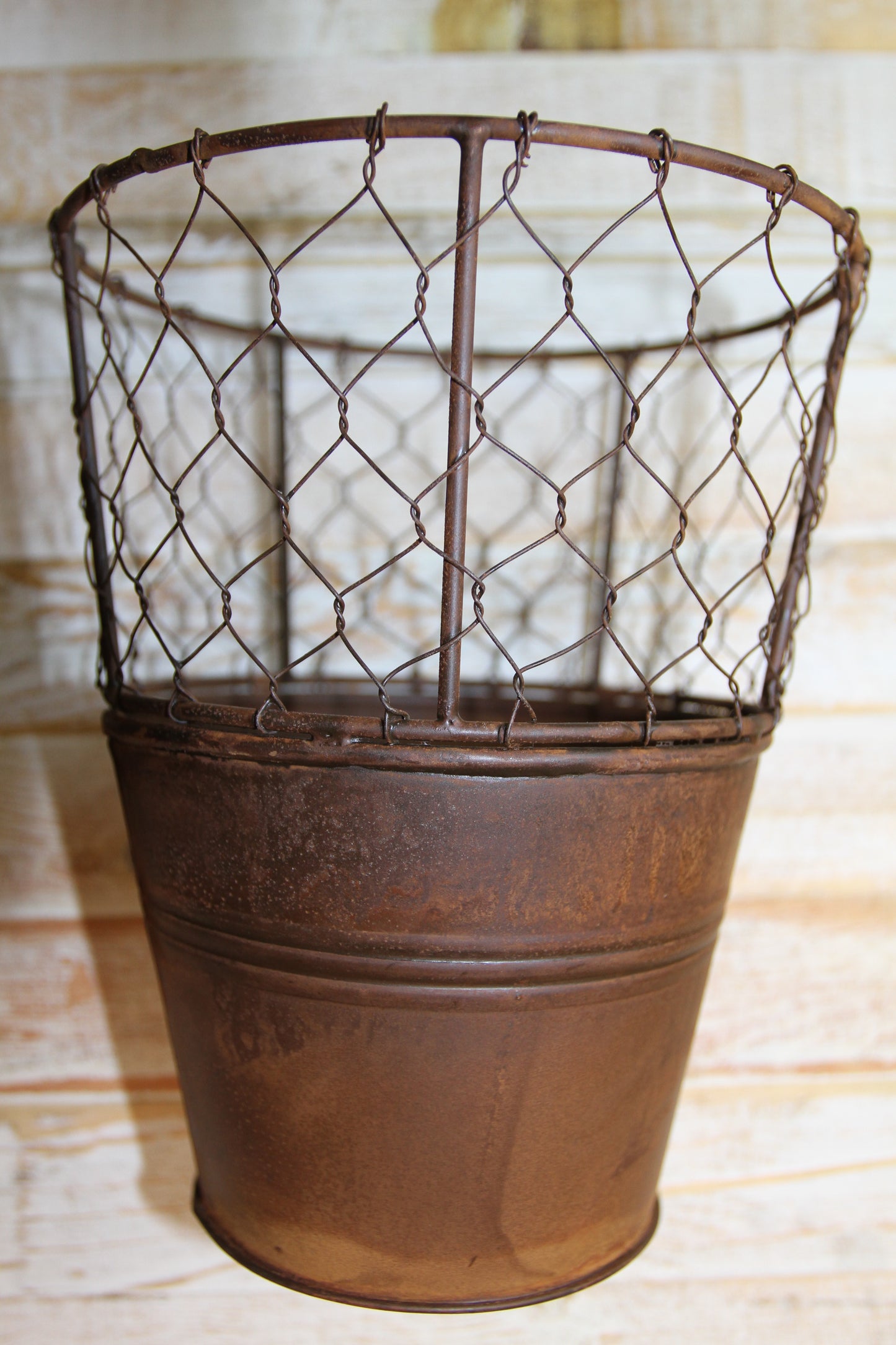 1-GARDEN DECOR,Chicken Wire Flower Pot,Country Decor,All Occasion Gifts,Plant Holder, GS-005