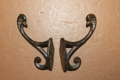 2 Affordable DOUBLE WALL HOOKS,Hanging Storage,Bath-Kitchen Decor,Country Accents, H-111
