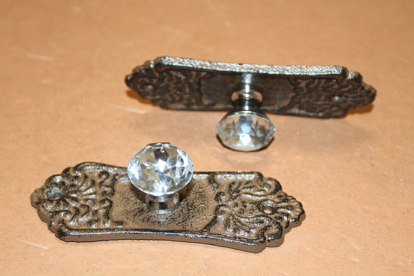 2-DRESSER PULLS,Refurbishing Supply,Bath And Kitchen Door Handles,Country Victorian Style,Gifts HW-55