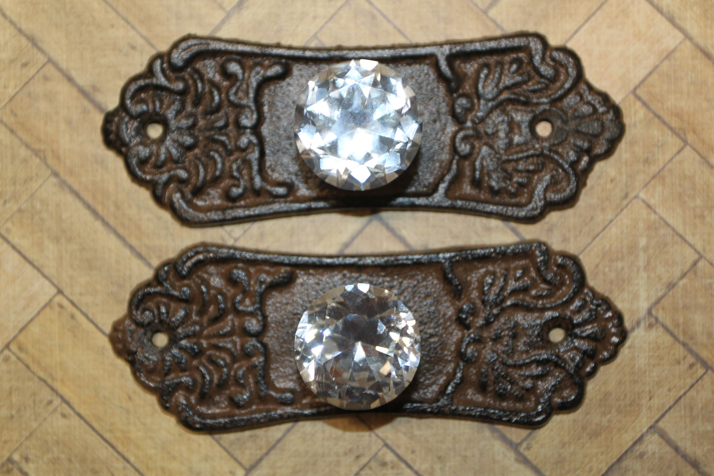 2-DRESSER PULLS,Refurbishing Supply,Bath And Kitchen Door Handles,Country Victorian Style,Gifts HW-55