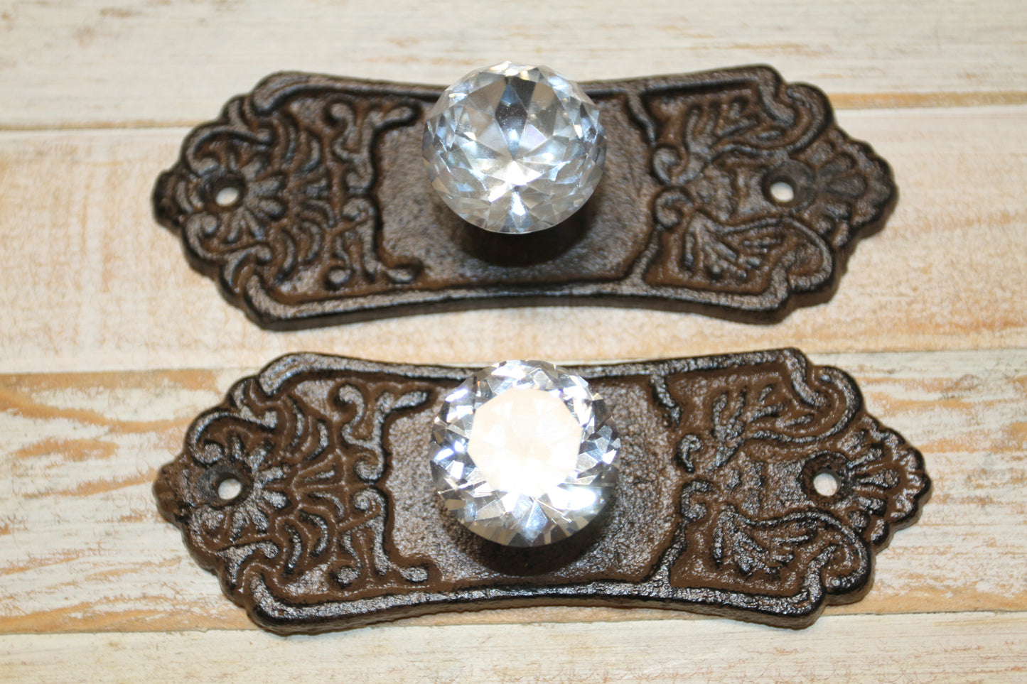 2-DRESSER PULLS,Refurbishing Supply,Bath And Kitchen Door Handles,Country Victorian Style,Gifts HW-55