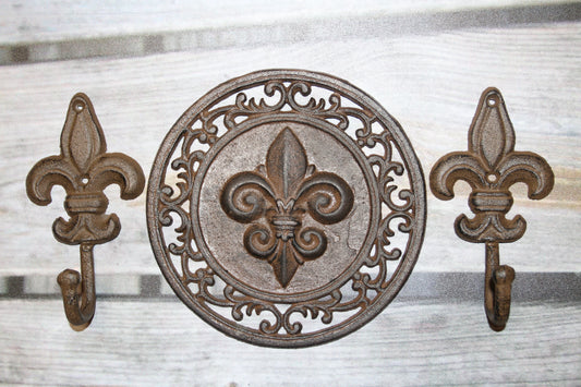 3pc-FLEUR DE LIS,2 Wall Hooks,Wall Plaque,New Orleans Style, Gifts,Country Decor,F-11,27