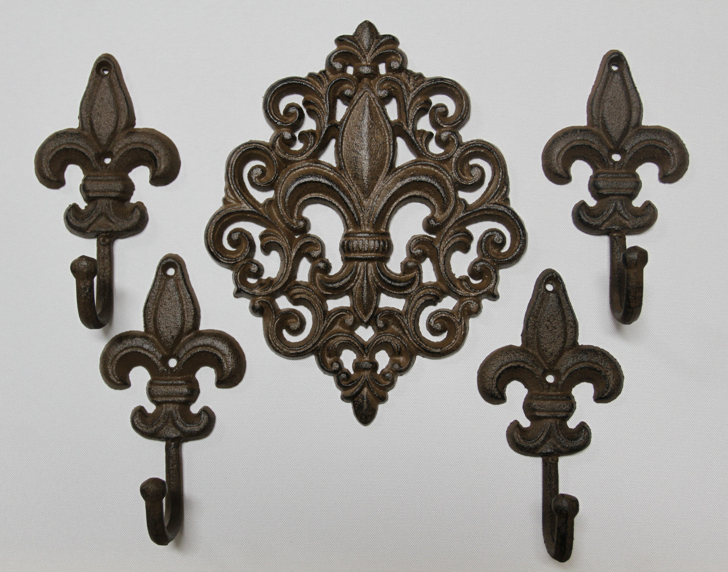 FLEUR DE LIS Wall Plaque And 4 Wall Hooks,Old World Charm, Victorian Style Home Accents F-10,27