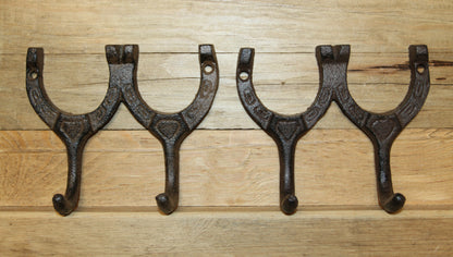 2-HORSESHOE Double Wall Hooks,Equestrian Decor,Country Kitchen Accents,Farm Look, Gifts,W-9