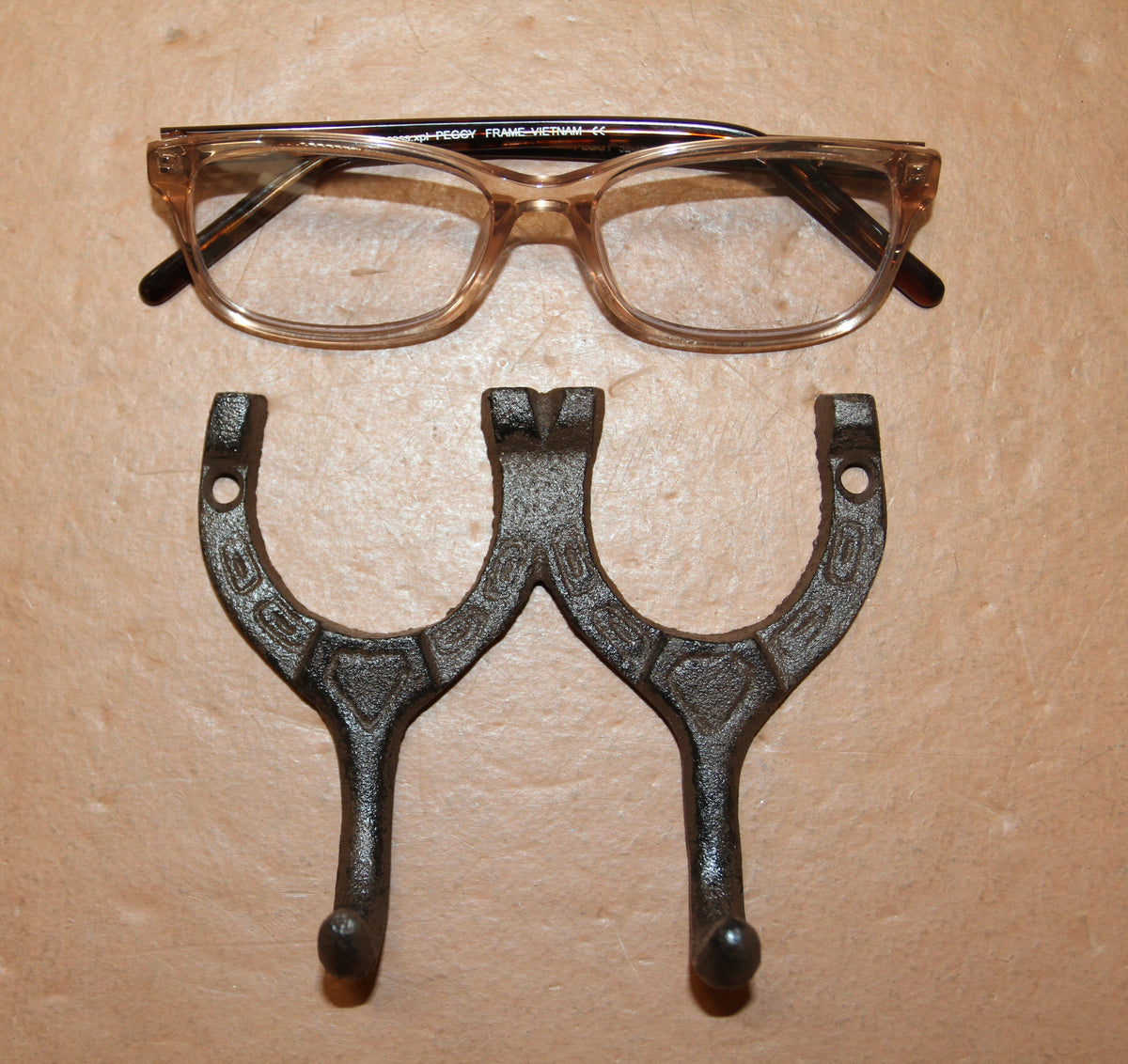 2-HORSESHOE Double Wall Hooks,Equestrian Decor,Country Kitchen Accents,Farm Look, Gifts,W-9