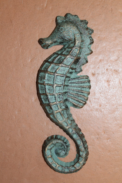 1-SEAHORSE WALL PLAQUE,Sea Life Wall Hanging,Beach House Accents,Bath Decor,Gifts,BL-77