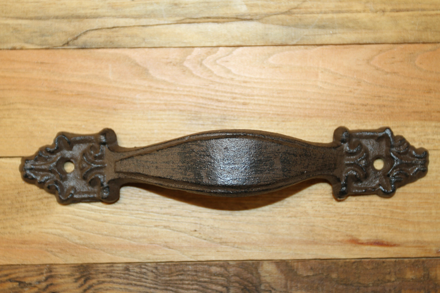 2- DRESSER DRAWER PULLS, Country Victorian Cabinet Hardware,Bath Decor,Kitchen Cabinet Hardware, HW-03