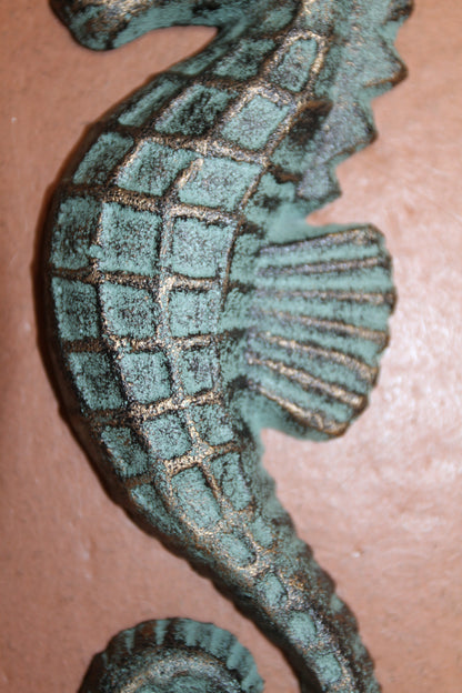 1-SEAHORSE WALL PLAQUE,Sea Life Wall Hanging,Beach House Accents,Bath Decor,Gifts,BL-77