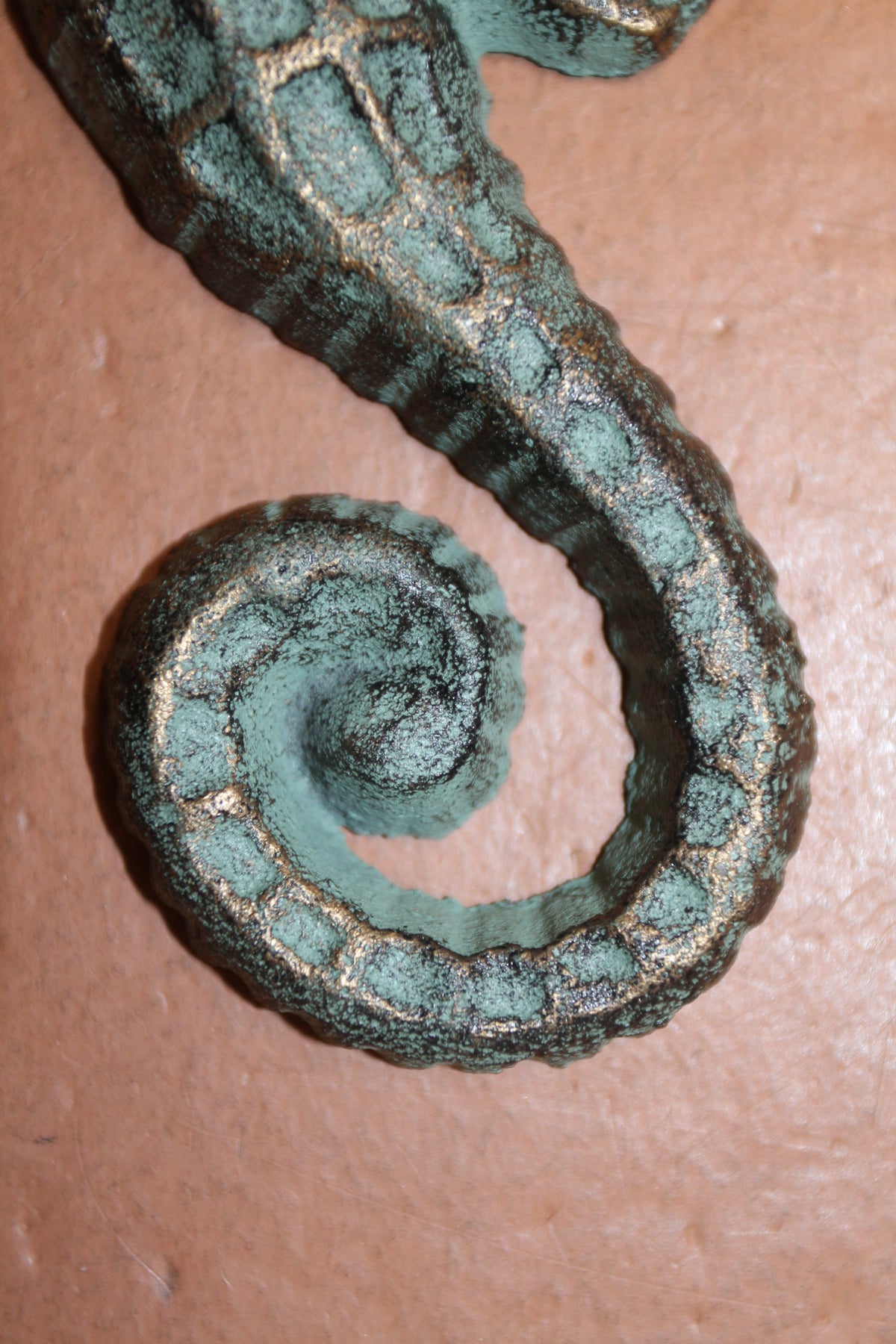 1-SEAHORSE WALL PLAQUE,Sea Life Wall Hanging,Beach House Accents,Bath Decor,Gifts,BL-77