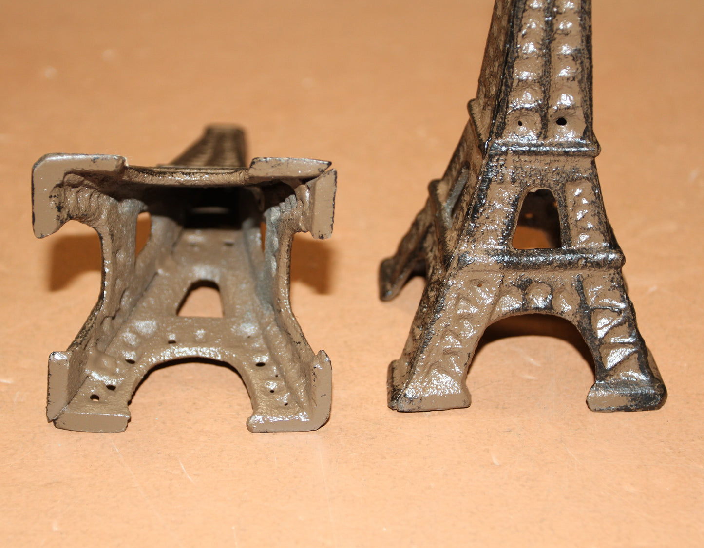 1-EIFFEL TOWER,Paris France Landmark,Gifts,Home Decor,Free Stand Metal Statue,SW-999