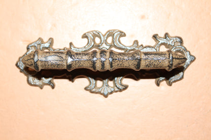 1 - LARGE DECORATIVE HANDLE,Dresser Hardware,Closet Pulls,Furniture Refurbish Supply,HW-06