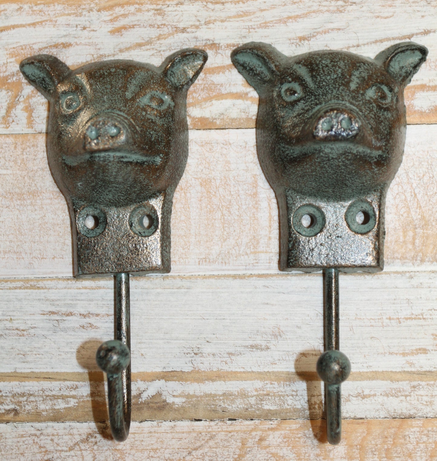 2-Wall Hooks,HAPPY PIGS,Restaurant Decor,Country,Farm And Ranch Style,Hanging Storage,H-95