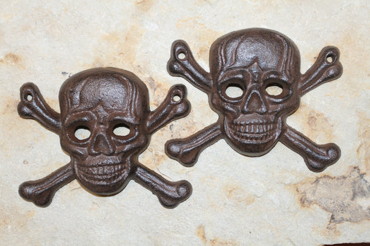 1-Metal SKULL AND CROSSBONES Wall Plaque,Pirates,Bikers Accents,Country Decor,All Occasion Gifts,H-132