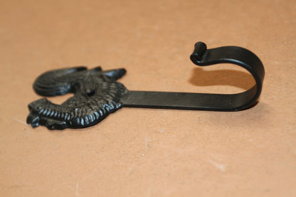 2-Wall Hooks,ROOSTERS,Country Decor,Ranch Style,Kitchen And Bath Storage Solution,Gifts,W-50