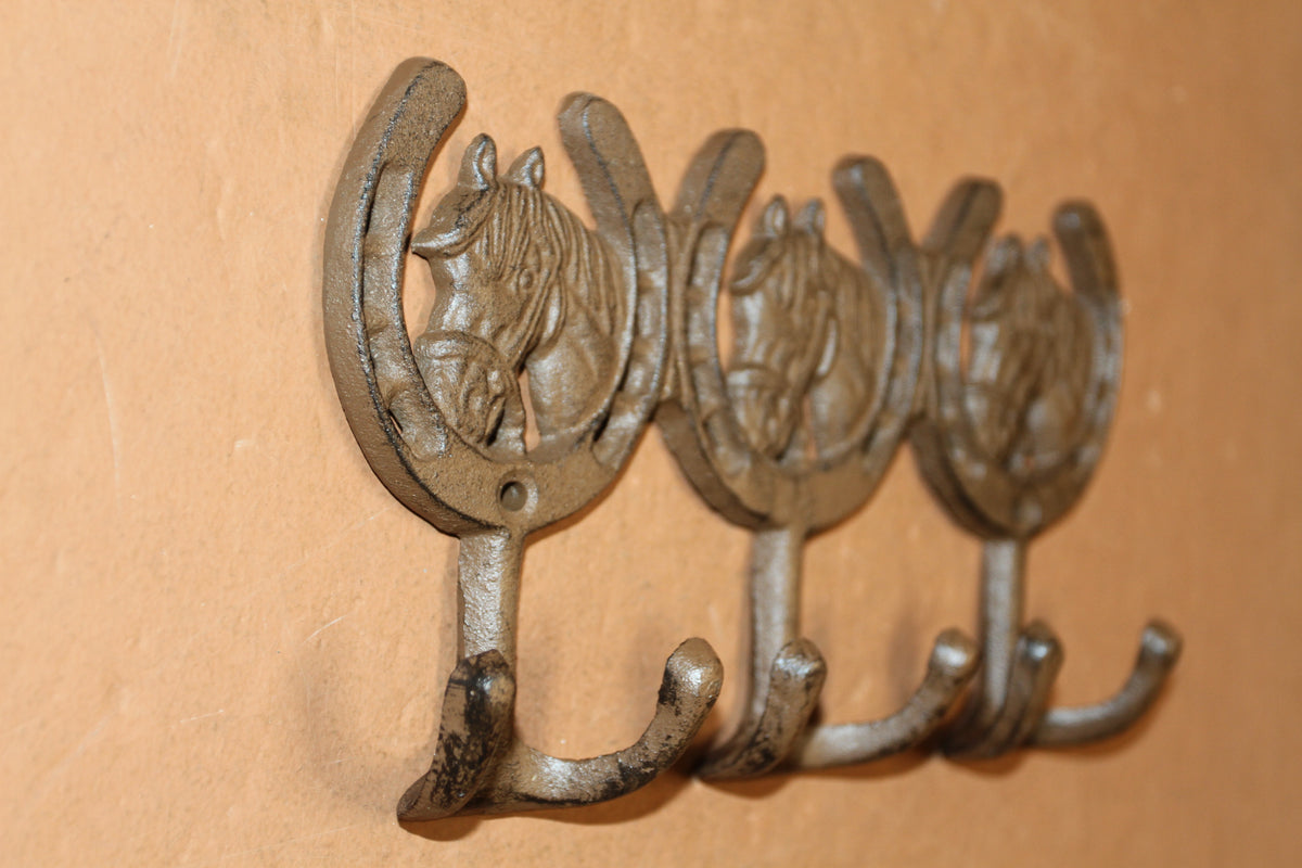 1-HORSE AND HORSESHOE WALL HOOKS,3 Double Wall Hooks,Contry Style Home Decor,Hanging Storage,W-30