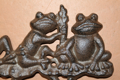 5 JOLLY FROGS Wall Hooks,Nature Themed, Country Garden Decor,Decorative Storage Organization,Gifts, H-132B
