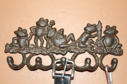 5 JOLLY FROGS Wall Hooks,Nature Themed, Country Garden Decor,Decorative Storage Organization,Gifts, H-132B