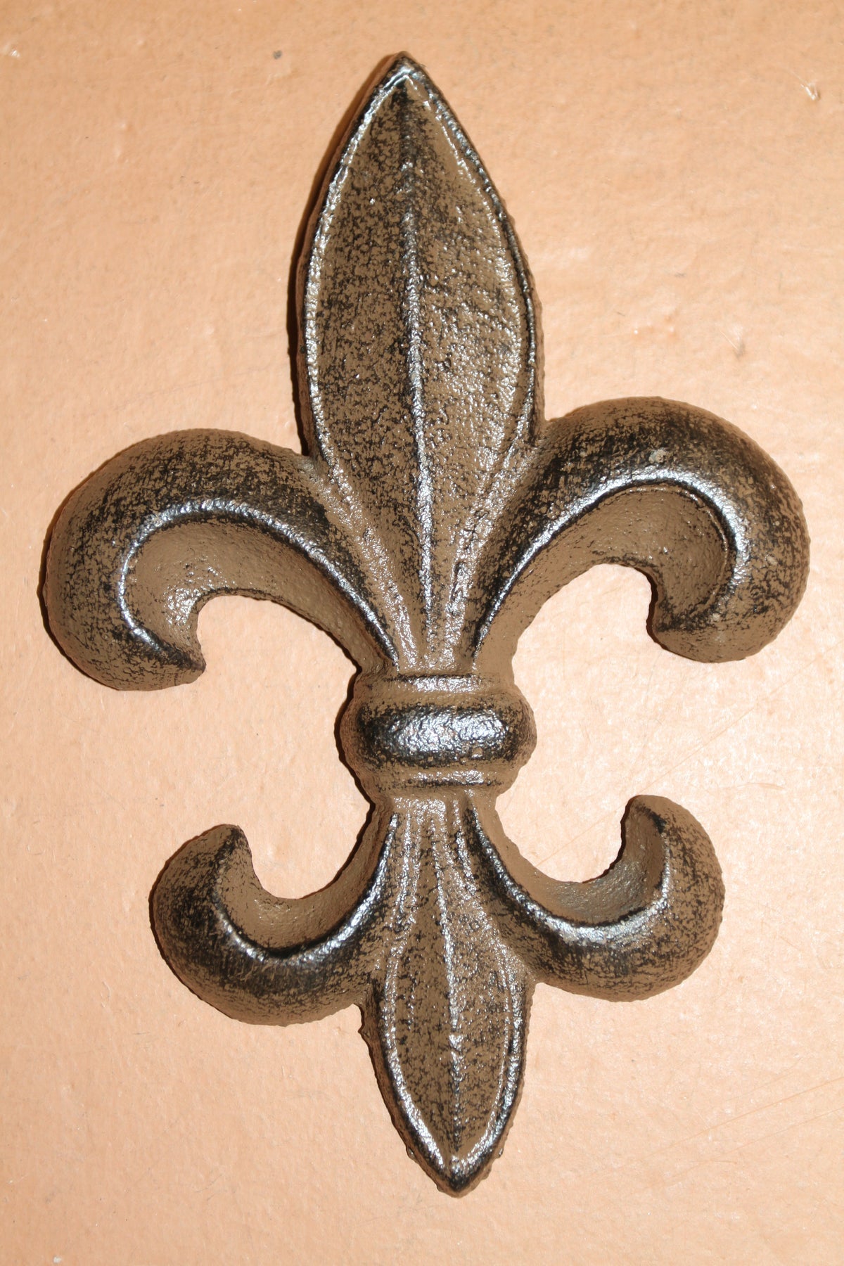 2-Medium FLEUR DE LIS Wall Plaques,Vintage Victorian Look,Gifts New Orleans Style Wall Decor,F-6