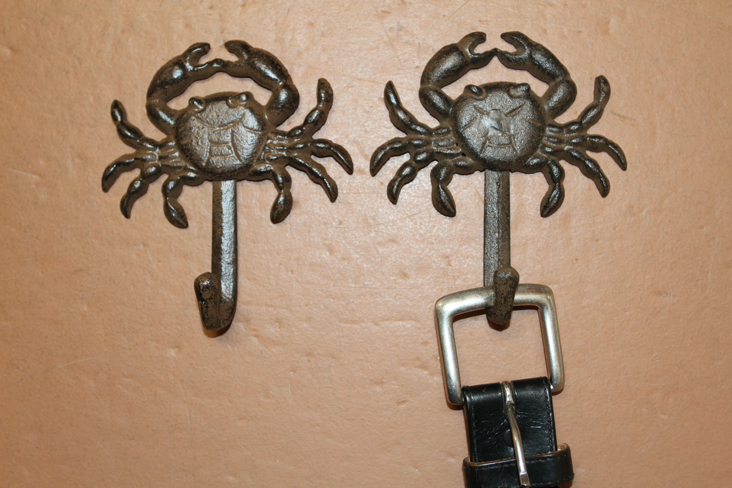 2-WALL Hooks,CRABS, Restaurant Decor,Sea Life,Nautical Home Accents,Beach Style,Storage Solutions,Gifts,N-16