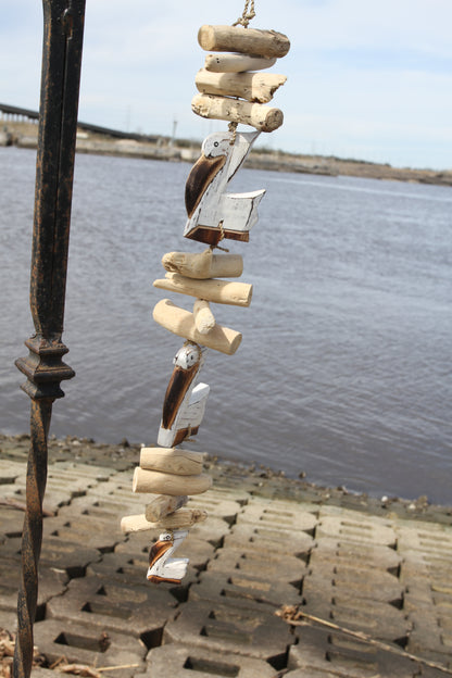 DRIFTWOOD Mobile/Garland, Beach-y pelicans. Great for beach house decor, gift giving and more!  G-104