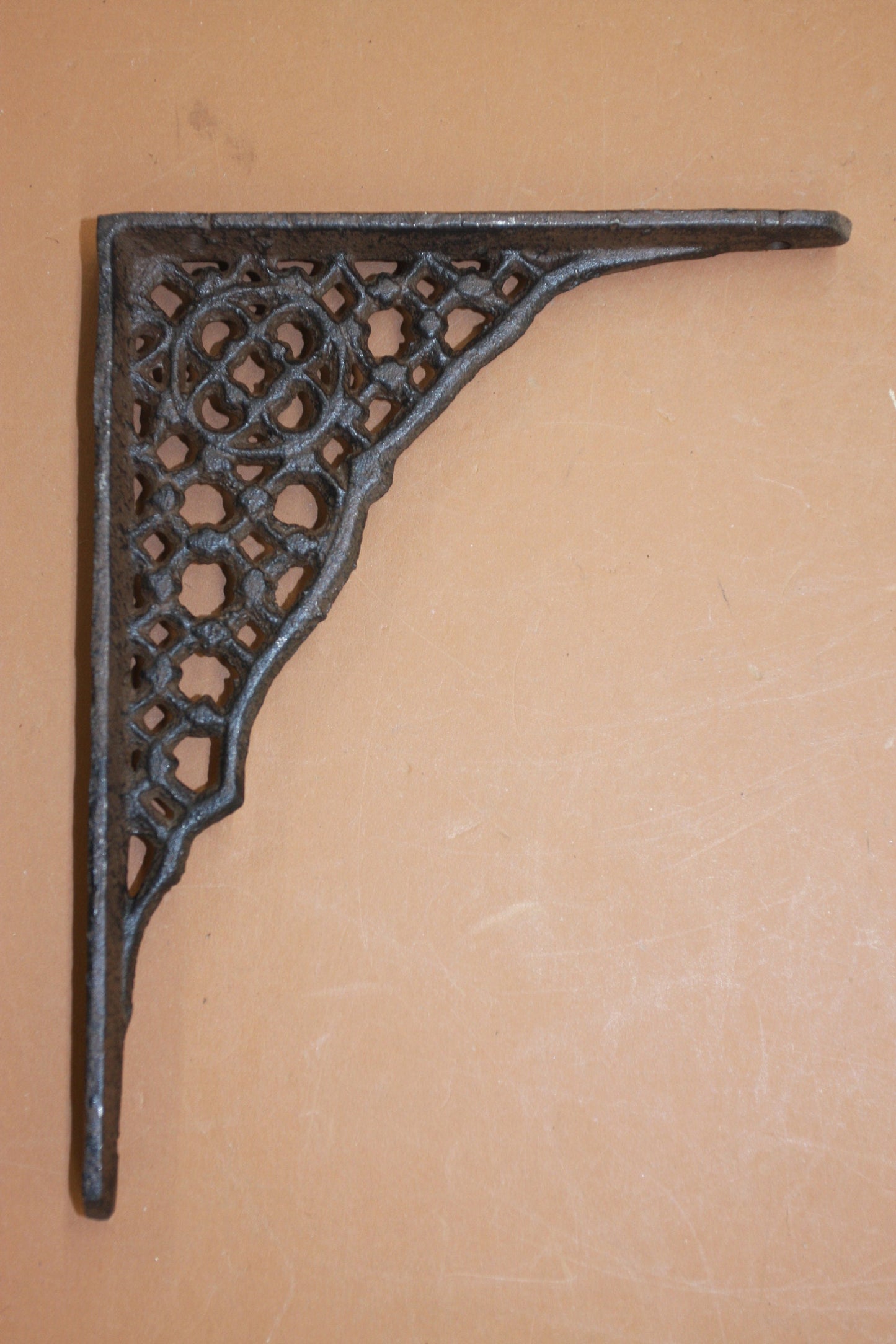 6 pc Early American Antique Lace Design, Cast Iron Shelf Brackets, 6 3/8", B-58