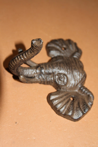 1 Elephant Door Pull and 4 Elephant Wall Hooks, Cast Iron, Free Shipping, 1 of HW-98 & 4 of H 40