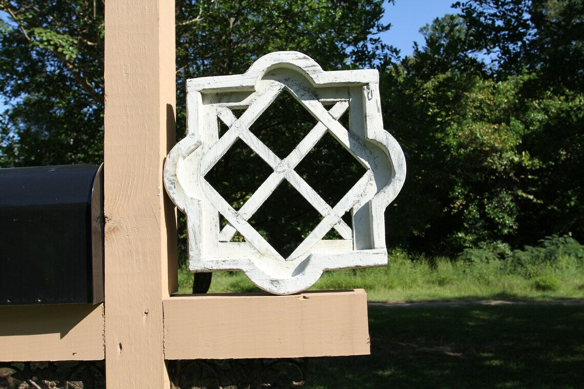 1- ROSETTA WINDOW FRAME,SolId Wood,White Detressed Look,Country Decor,Wall Hanging,Gifts