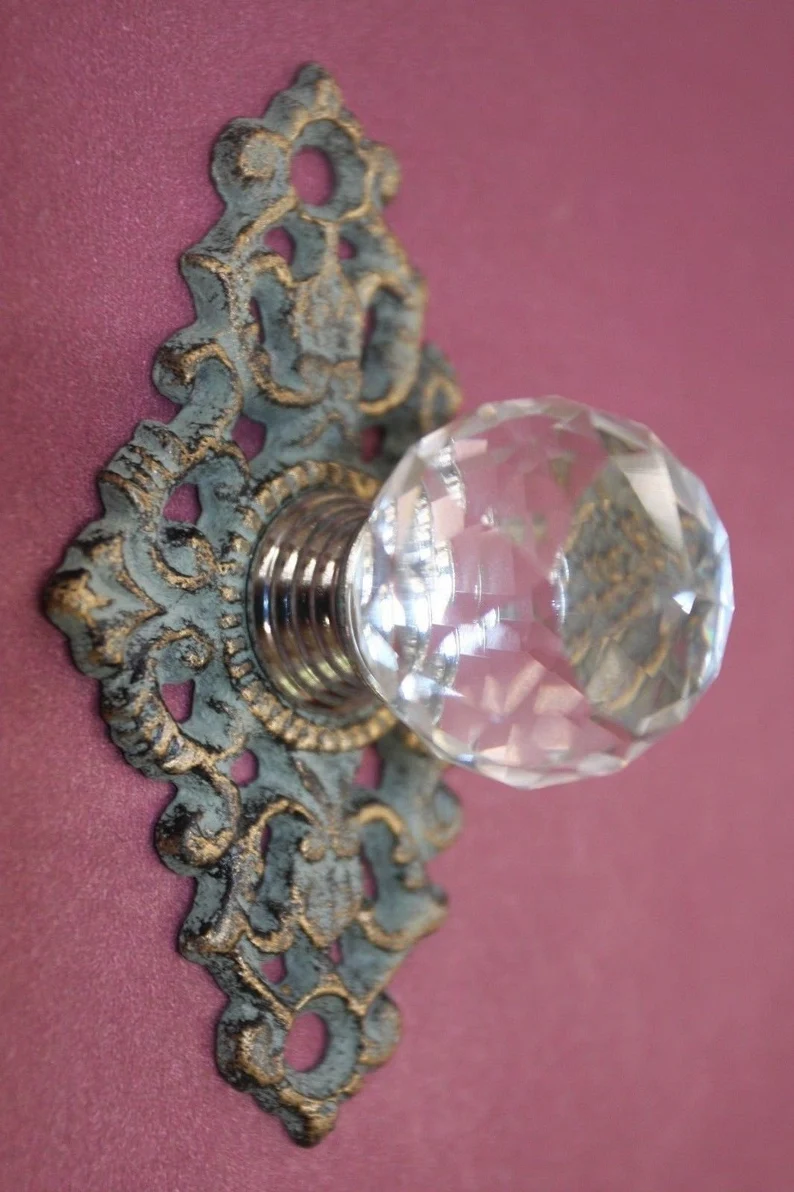 Classy Crystal Drawer Pulls, Small Knobs Hw-62